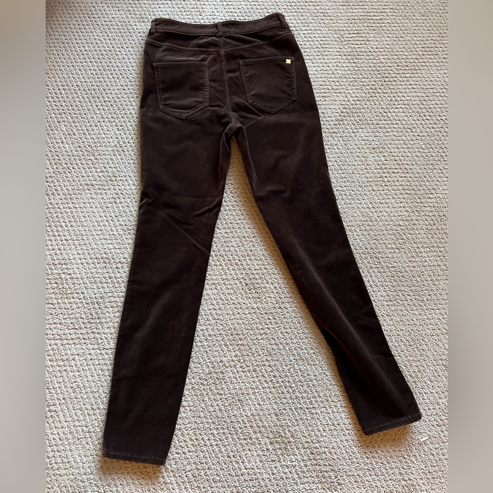 Massimo Dutti brown velveteen skinny/straight leg pants.